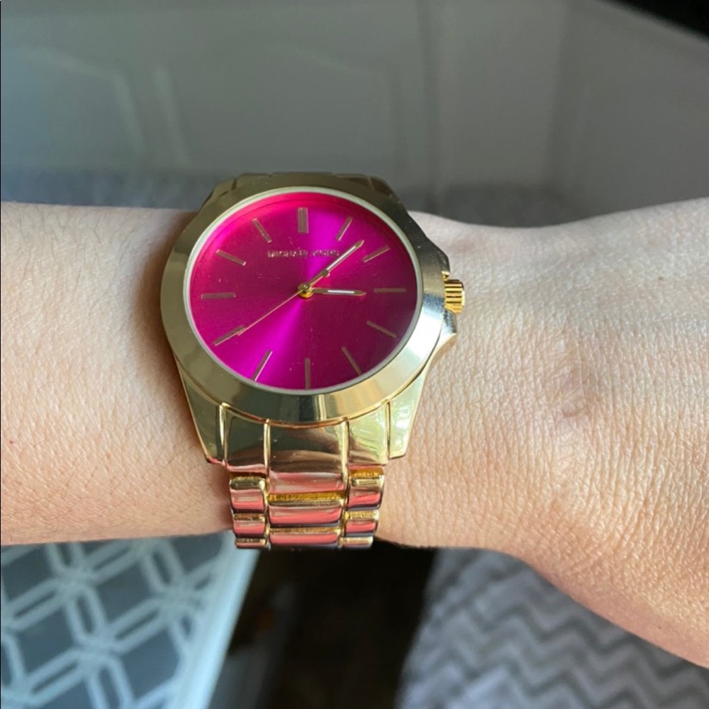 MK watch